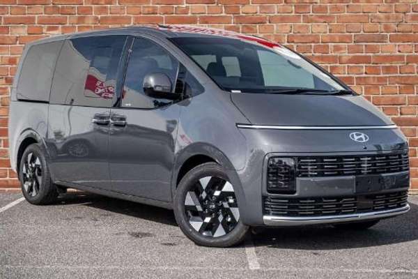 2026 Hyundai STARIA Lounge US4.V4