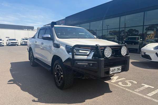 2022 Toyota Hilux SR5 GUN126R 4X4