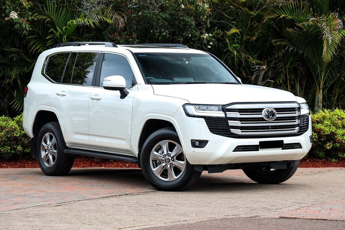 2024 Toyota Landcruiser VX FJA300R