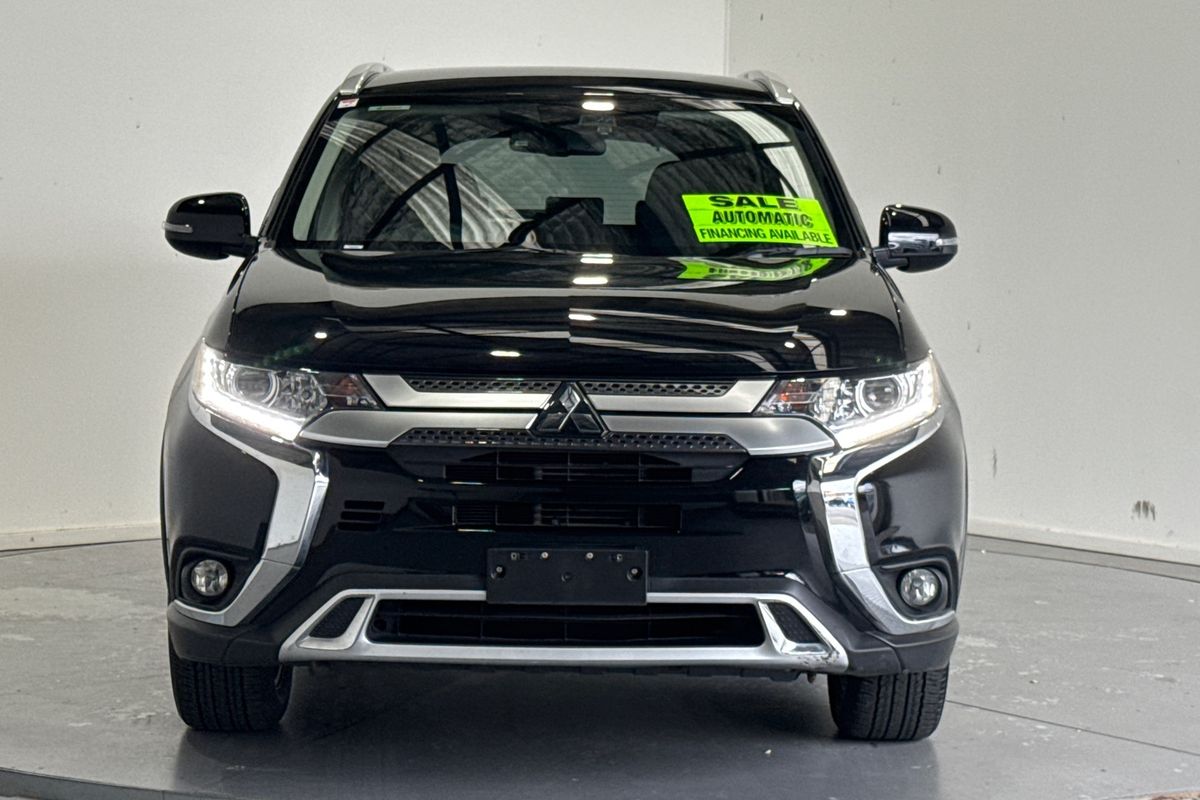 2021 Mitsubishi Outlander LS ZL