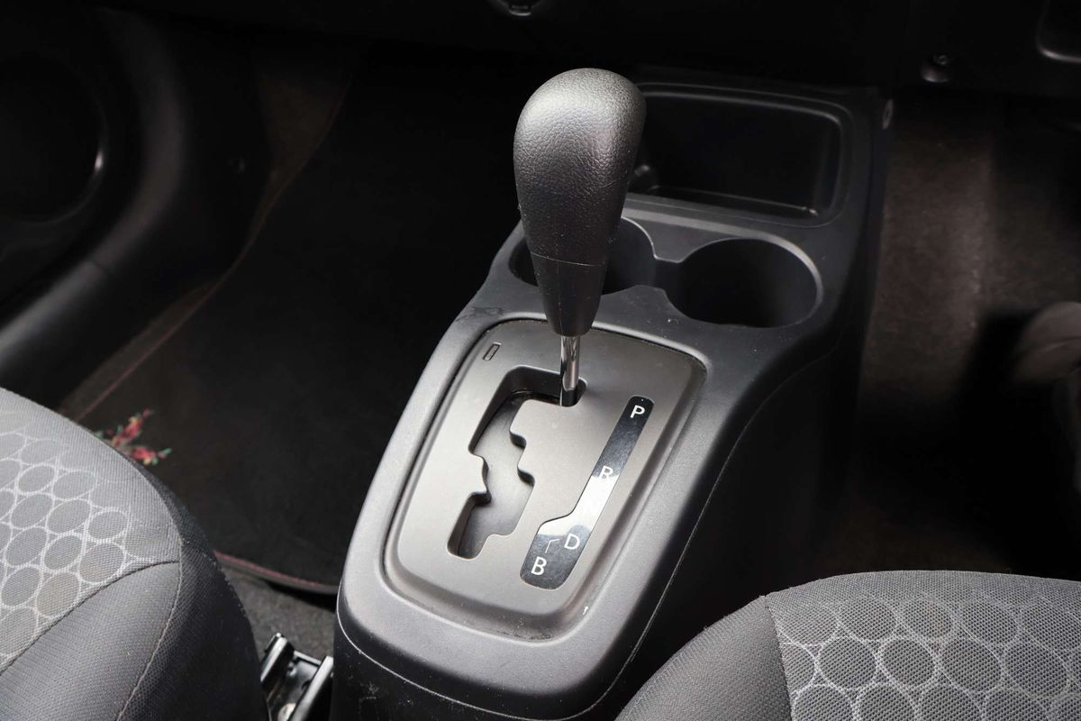 2014 Mitsubishi Mirage ES LA