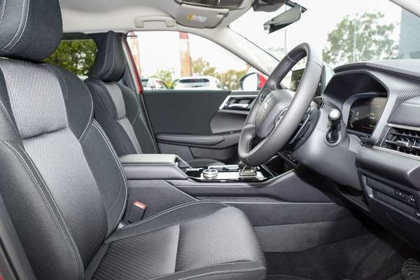 2025 Mitsubishi Outlander LS ZM thumb-9