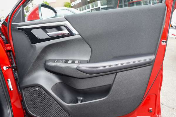 2025 Mitsubishi Outlander LS ZM thumb-15