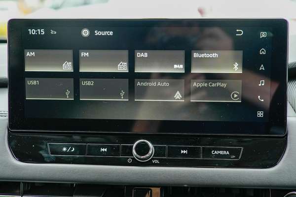 2025 Mitsubishi Outlander LS ZM thumb-13