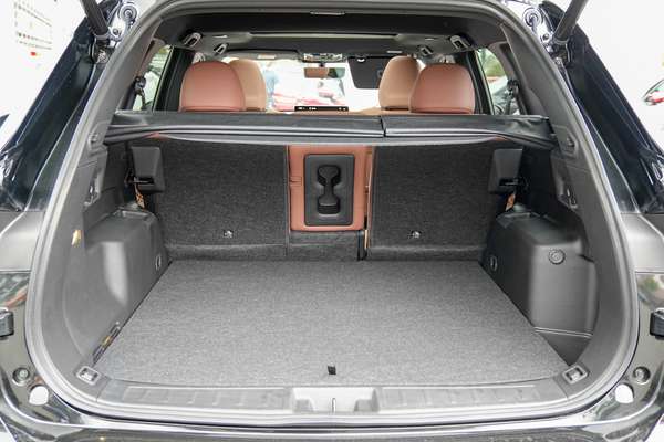 2026 Mitsubishi Outlander Exceed Tourer ZM thumb-19