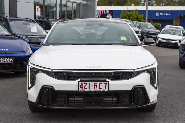 2025 Kia K4 GT-Line CL4m thumb-2