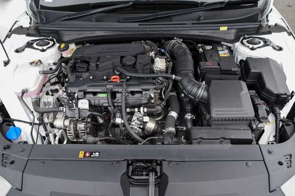 2025 Kia K4 GT-Line CL4m thumb-7