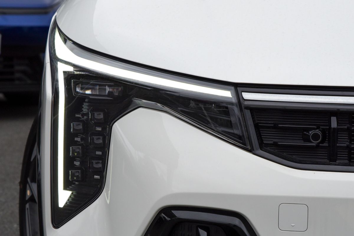 2025 Kia K4 GT-Line CL4m