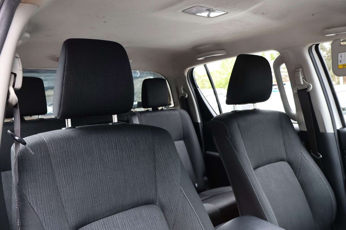 2022 Toyota Hilux SR GUN126R 4X4 image 2