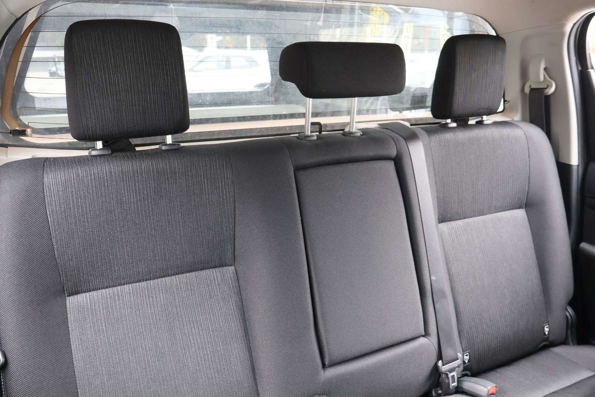 2022 Toyota Hilux SR GUN126R 4X4 image 3
