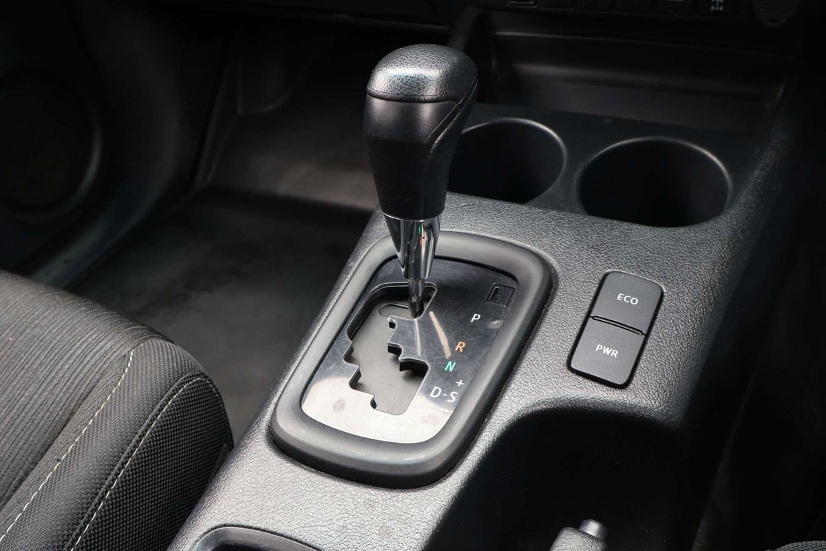 2022 Toyota Hilux SR GUN126R 4X4 image 11