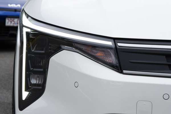 2026 Kia K4 S CL4m thumb-1