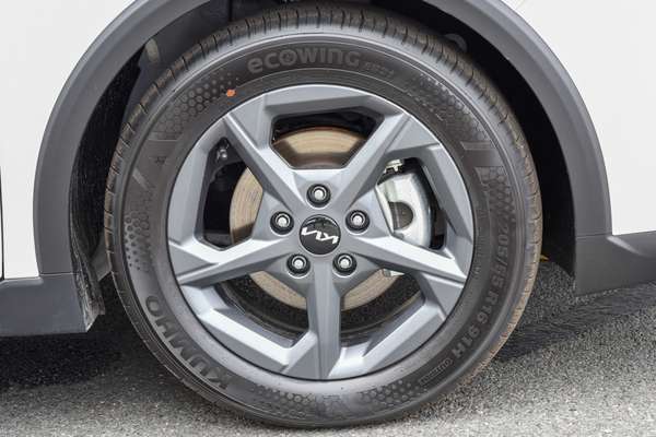 2026 Kia K4 S CL4m thumb-3