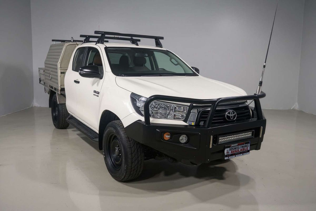 2020 Toyota Hilux SR GUN126R 4X4