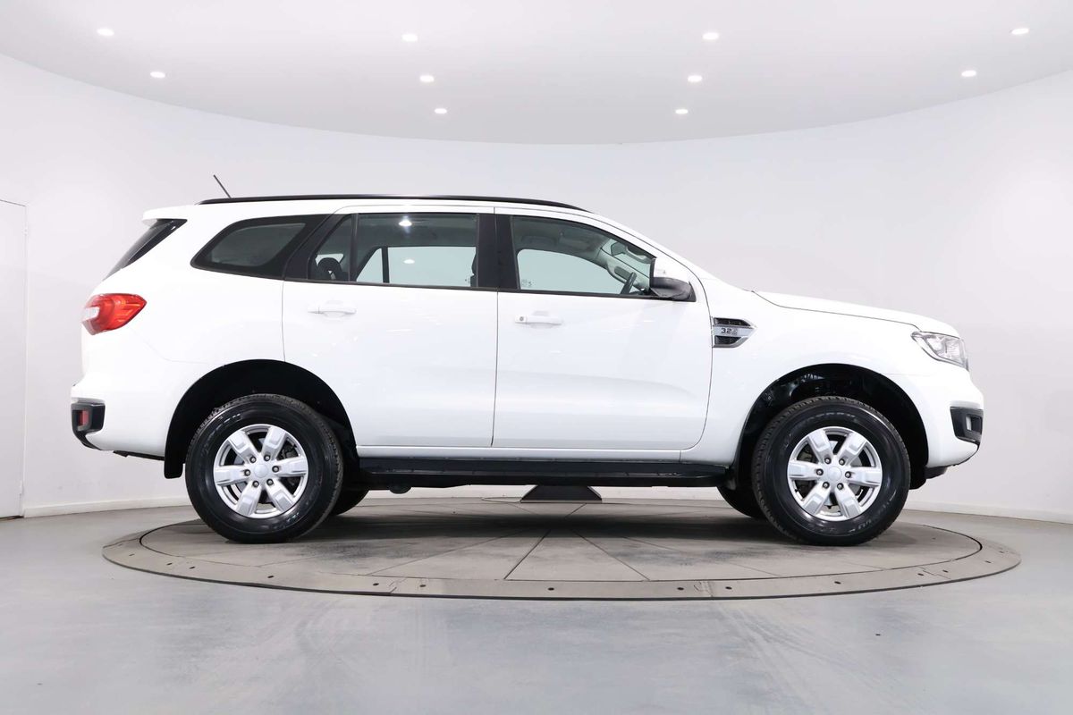 2021 Ford Everest Ambiente UA II 3.2L