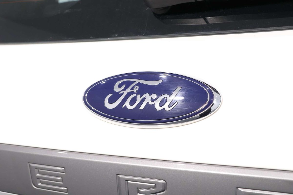 2021 Ford Everest Ambiente UA II 3.2L