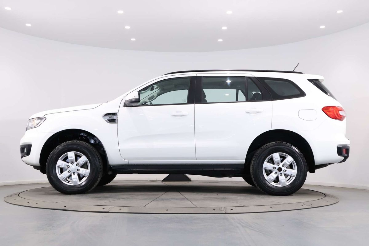 2021 Ford Everest Ambiente UA II 3.2L