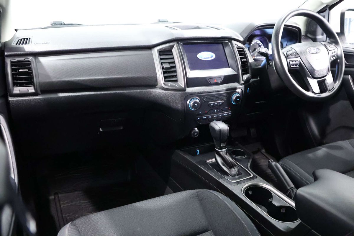 2021 Ford Everest Ambiente UA II 3.2L