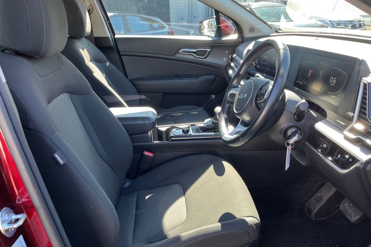 2024 Kia Sportage S NQ5