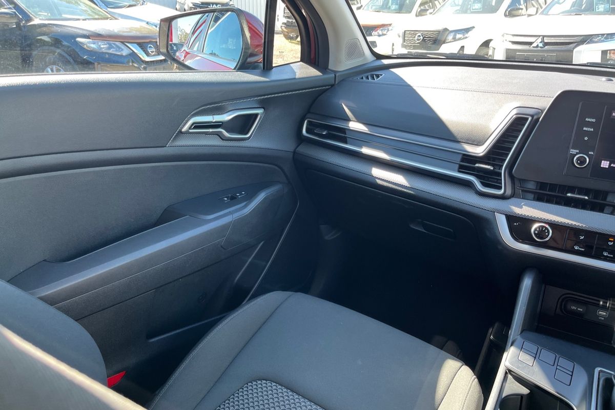 2024 Kia Sportage S NQ5