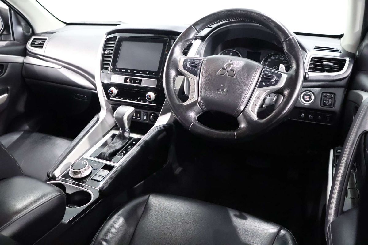 2022 Mitsubishi Pajero Sport GLS QF