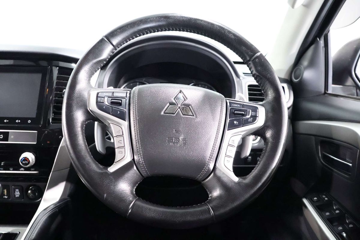 2022 Mitsubishi Pajero Sport GLS QF
