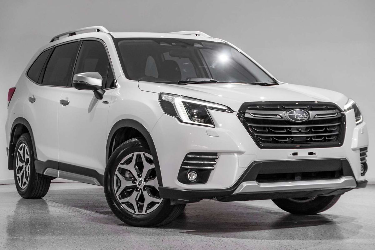 2022 Subaru Forester Hybrid L S5