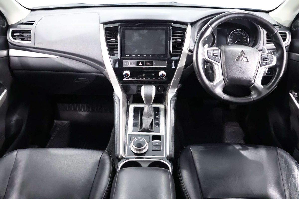 2022 Mitsubishi Pajero Sport GLS QF