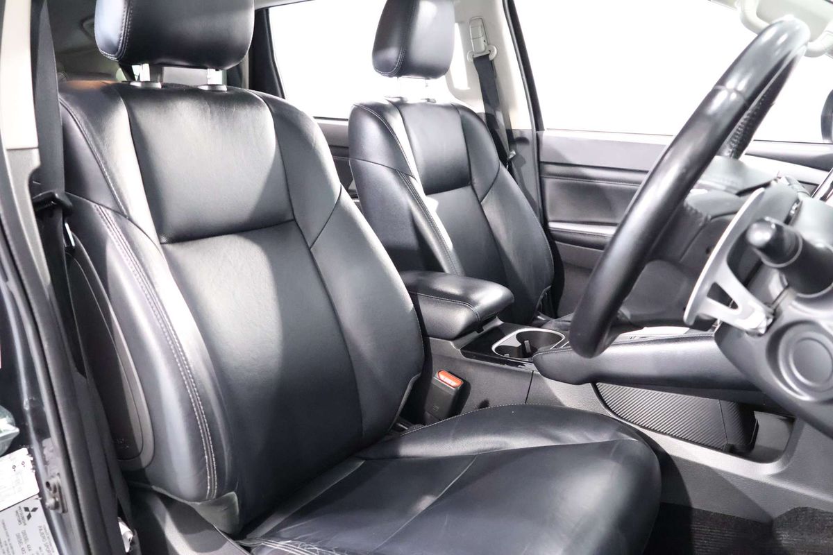 2022 Mitsubishi Pajero Sport GLS QF