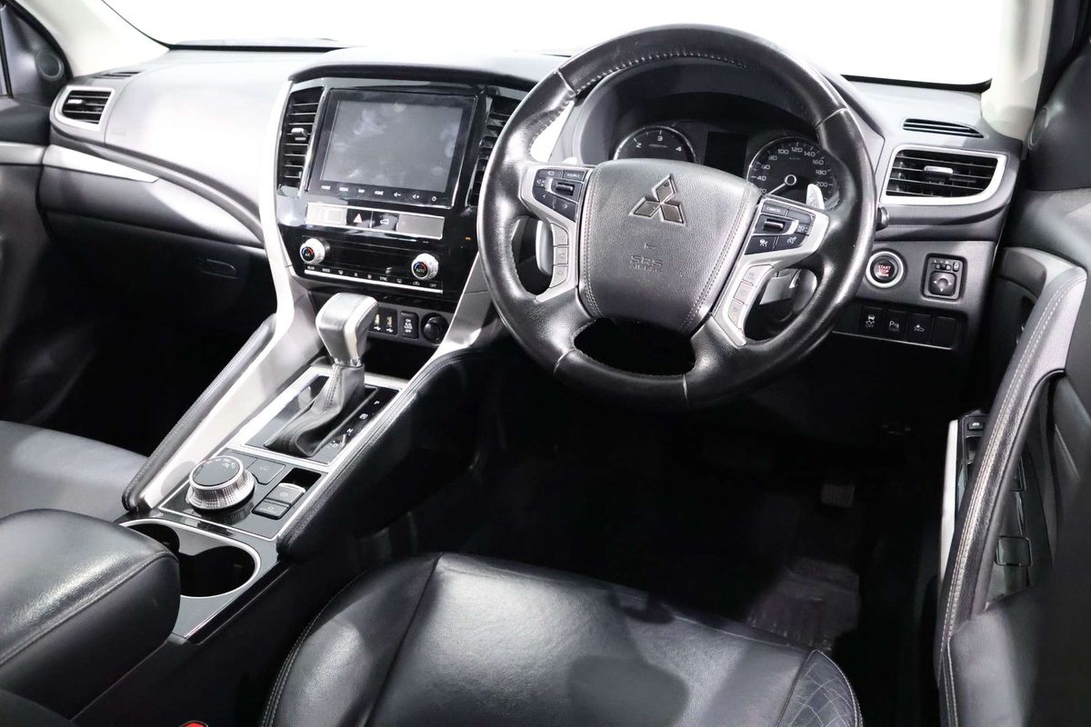 2022 Mitsubishi Pajero Sport GLS QF