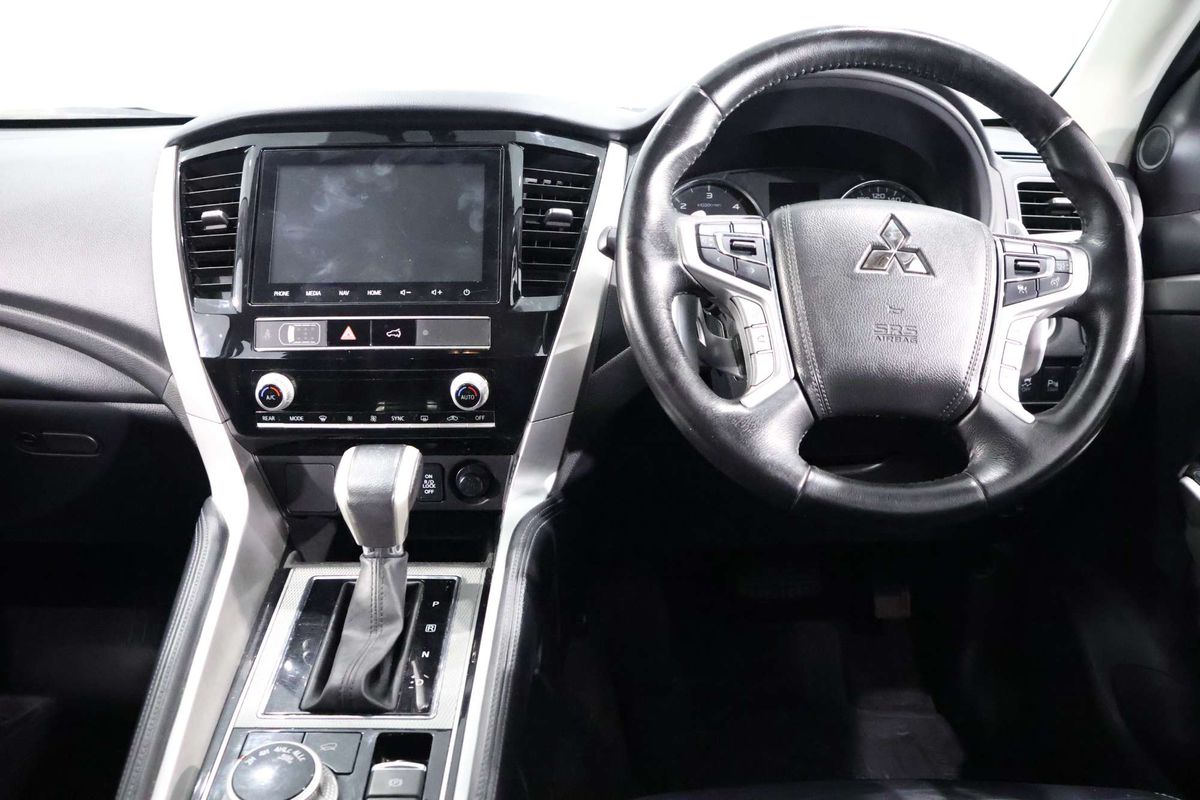 2022 Mitsubishi Pajero Sport GLS QF