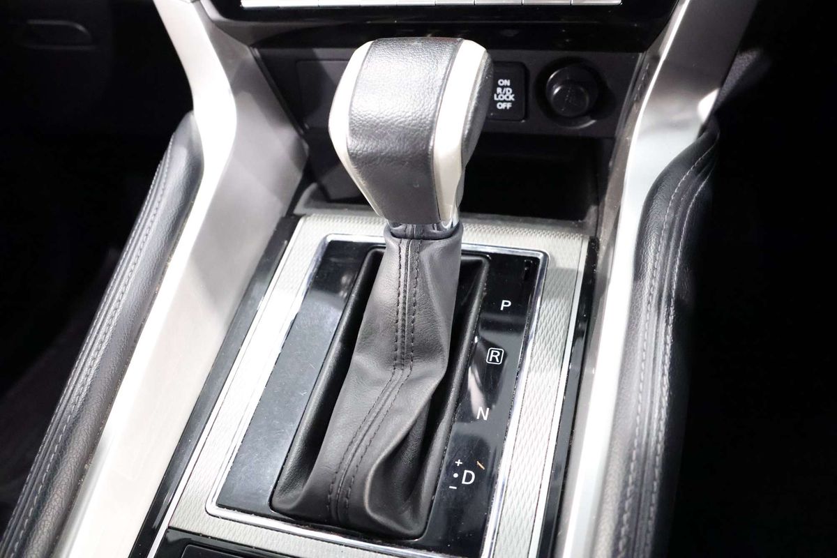 2022 Mitsubishi Pajero Sport GLS QF