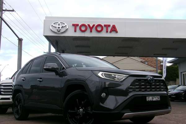 2020 Toyota RAV4 Cruiser AXAH54R
