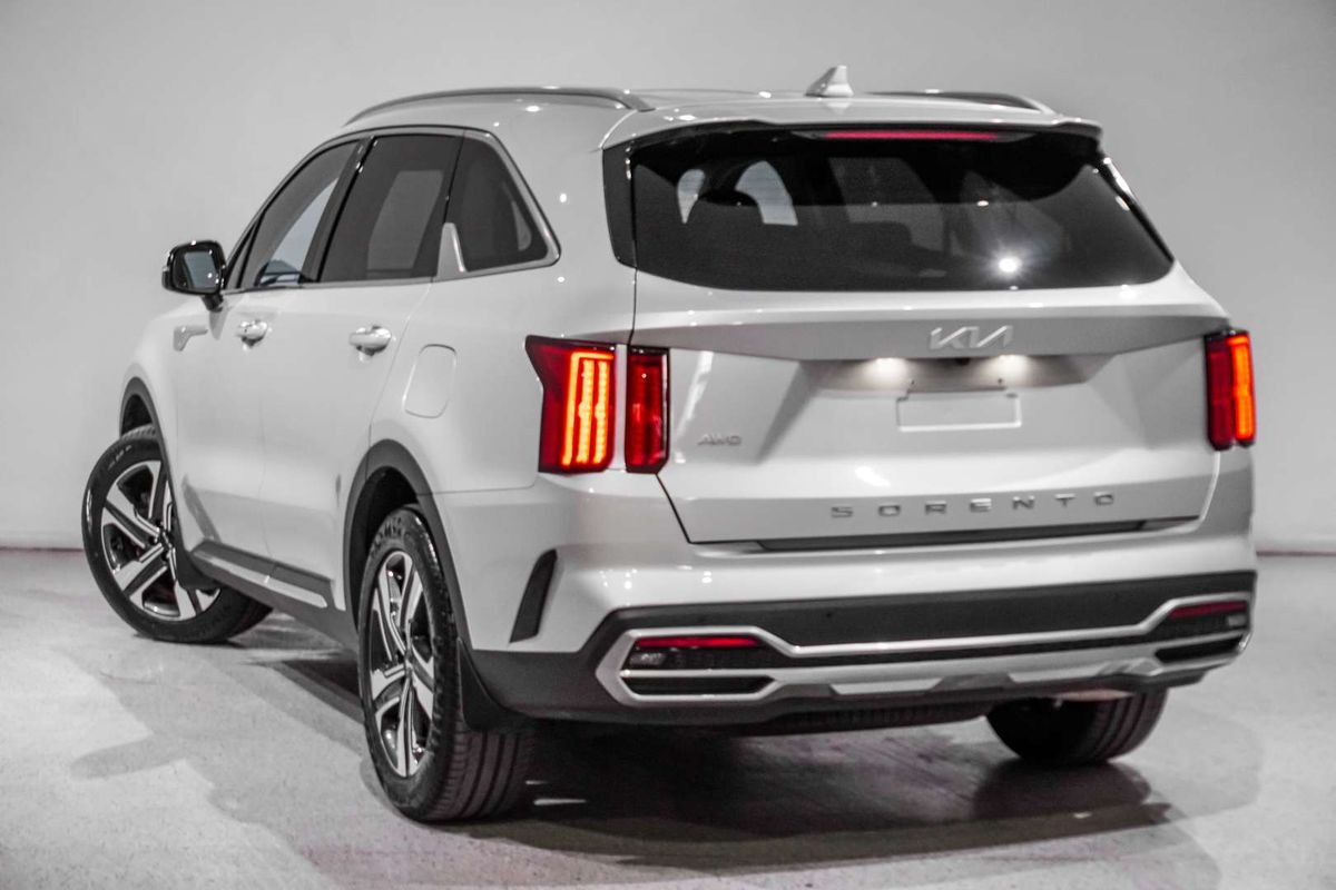 2022 Kia Sorento Sport+ MQ4