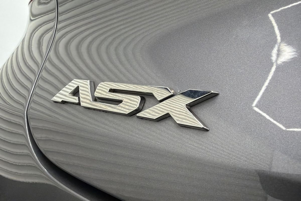 2025 Mitsubishi ASX LS XE
