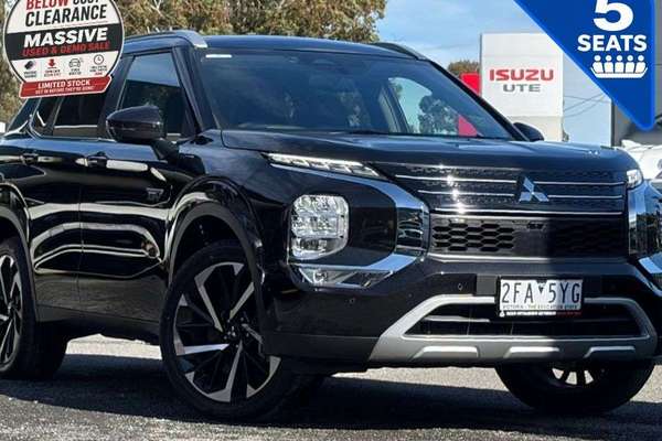 2025 Mitsubishi Outlander PHEV Aspire ZM