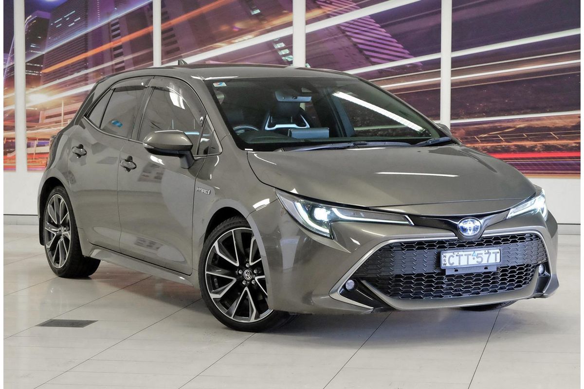 2019 Toyota Corolla ZR Hybrid ZWE211R