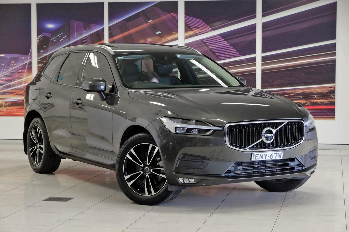 2020 Volvo XC60 T5 Momentum