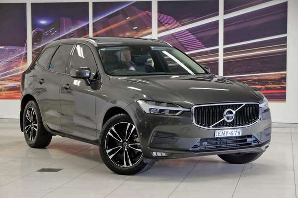 2020 Volvo XC60 T5 Momentum