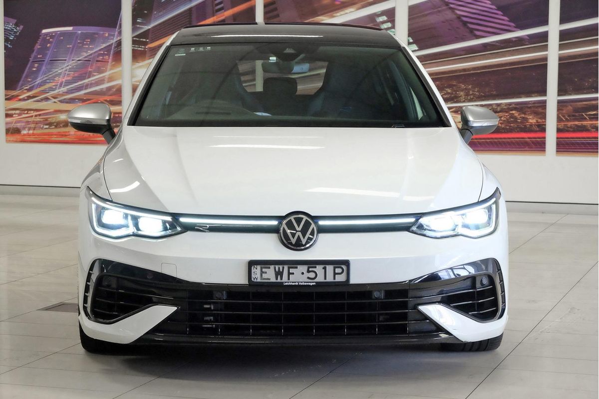 2022 Volkswagen Golf R 8 image 4