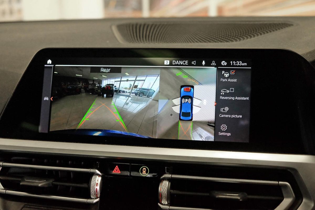 2021 BMW 3 Series 330i Luxury Line G20 image 12