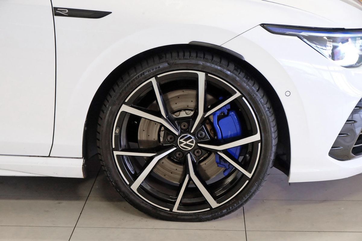 2022 Volkswagen Golf R 8 image 20