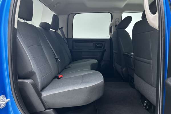 2020 RAM 1500 Express DS 4X4 SWB thumb-11