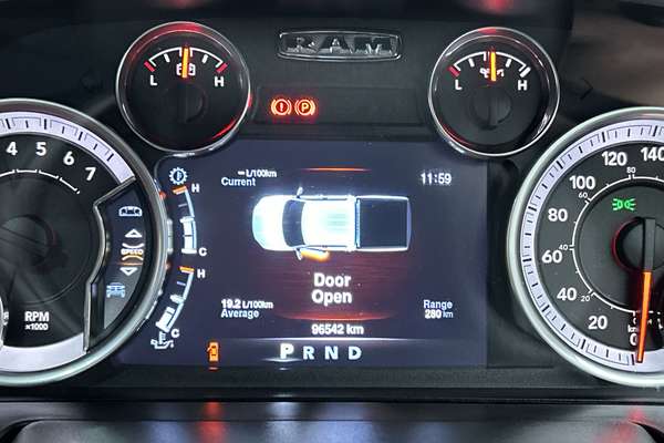 2020 RAM 1500 Express DS 4X4 SWB thumb-13