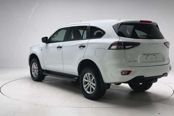 2022 Isuzu MU-X LS-M thumb-8