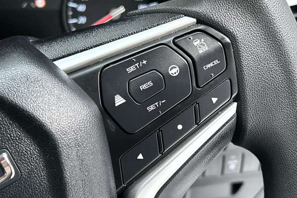 2022 Isuzu MU-X LS-M thumb-16