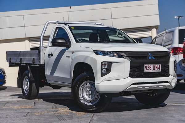 2021 Mitsubishi Triton GLX MR 4X4