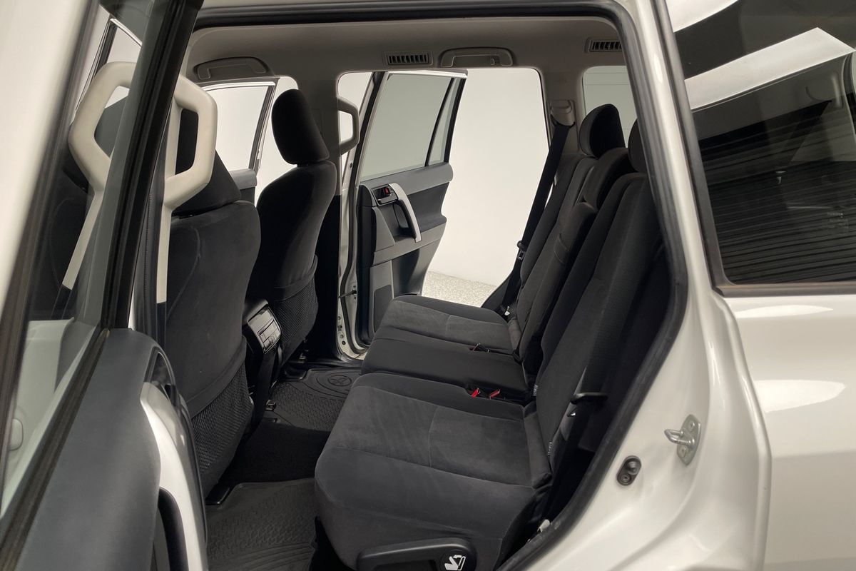 2015 Toyota Landcruiser Prado GXL GRJ150R