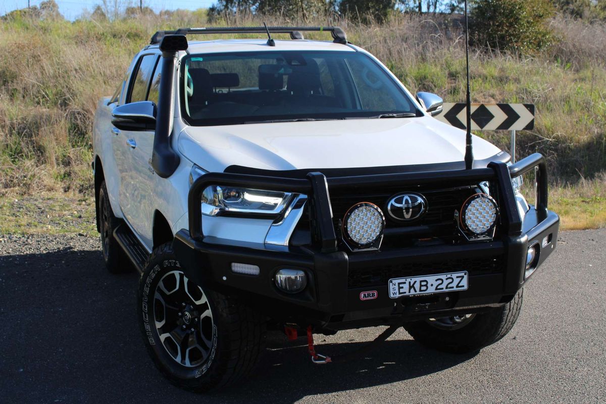 2020 Toyota Hilux SR5 GUN126R 4X4