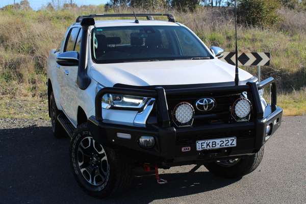 2020 Toyota Hilux SR5 GUN126R 4X4